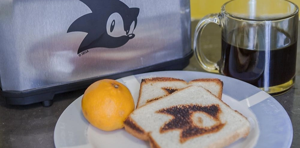 After 'Blue Poop Curry,' SEGA Will Produce a Sonic Toaster