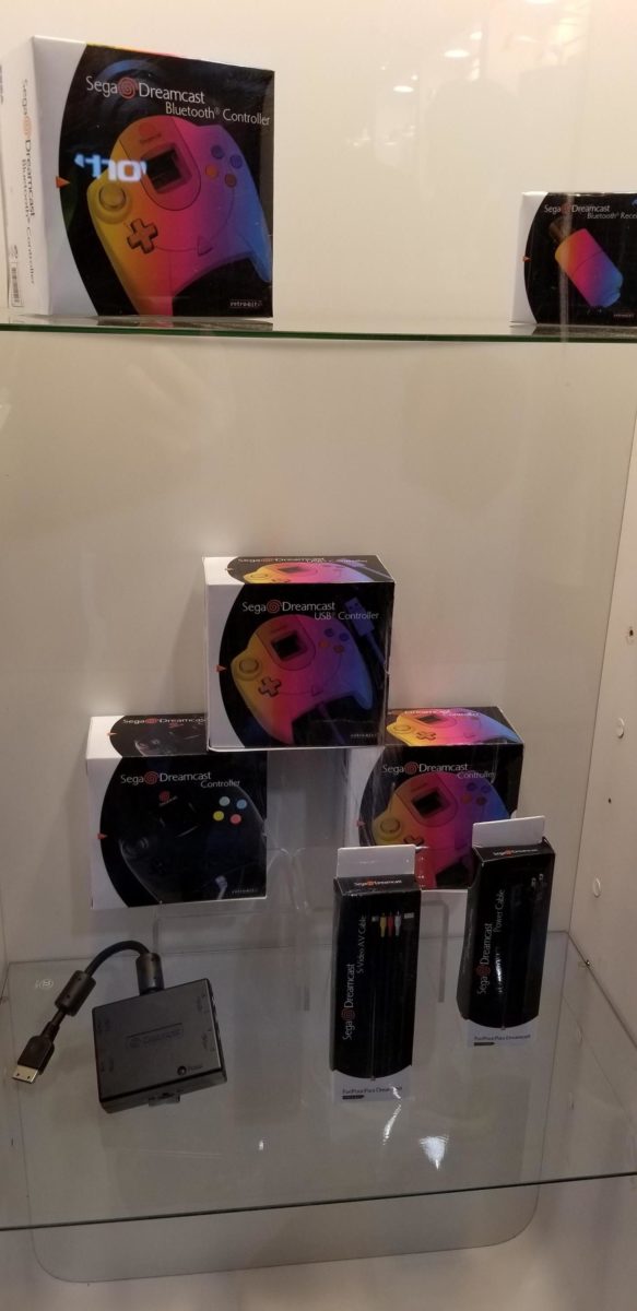 Image 5 related to the article Retro-bit reveals its Genesis, Saturn, and Dreamcast USB and Bluetooth accessories