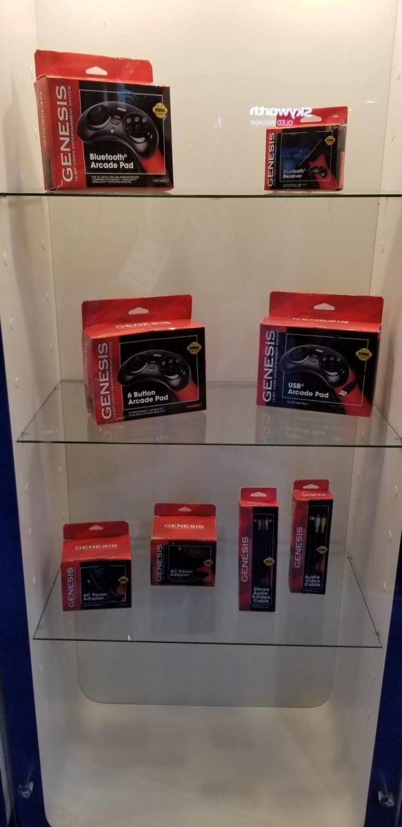 Image 2 related to the article Retro-bit reveals its Genesis, Saturn, and Dreamcast USB and Bluetooth accessories